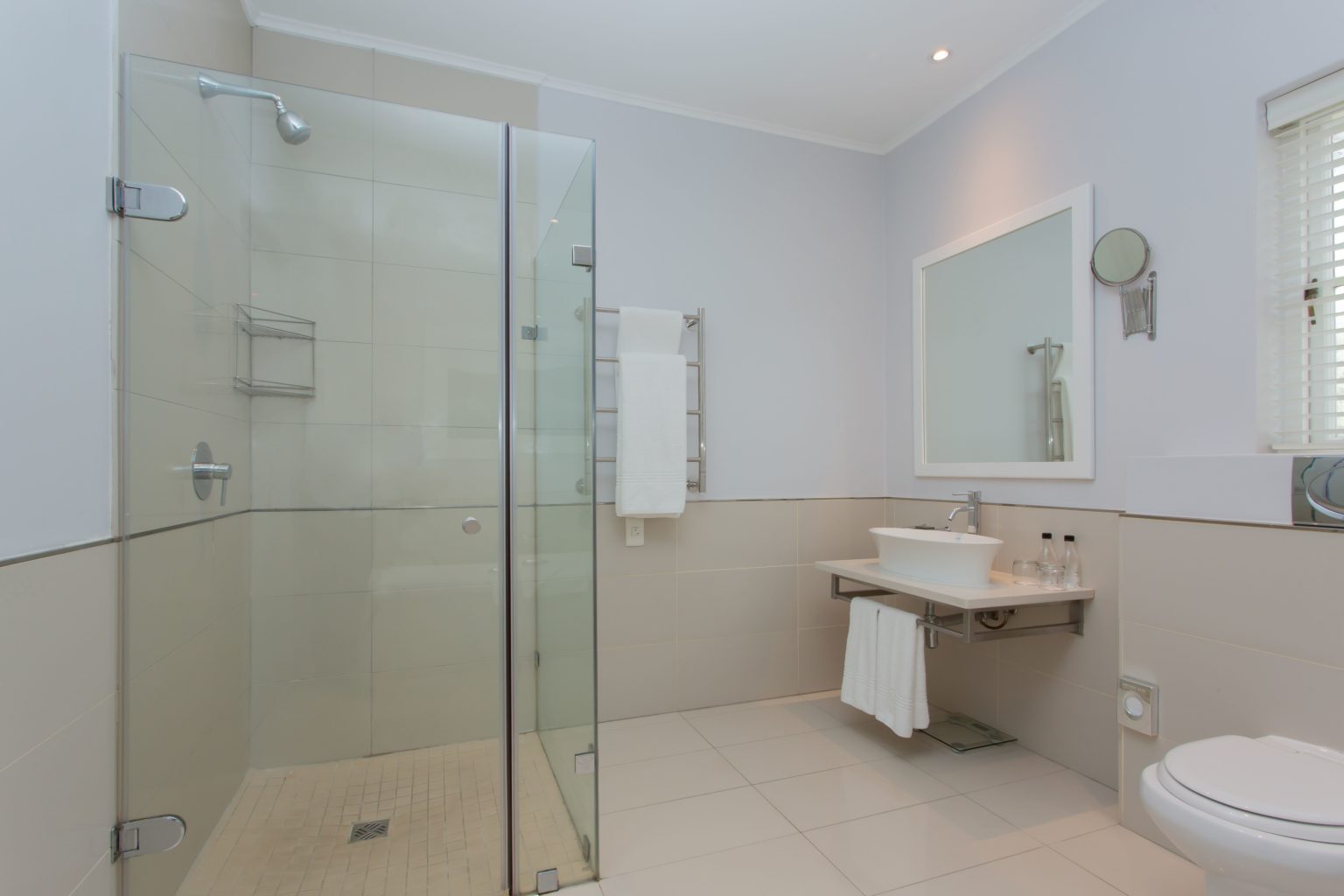 Contemporary bathroom at Fancourt Resort