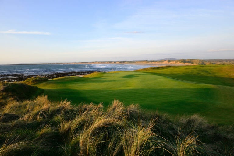 Golf course straddles the county Clare Coastline