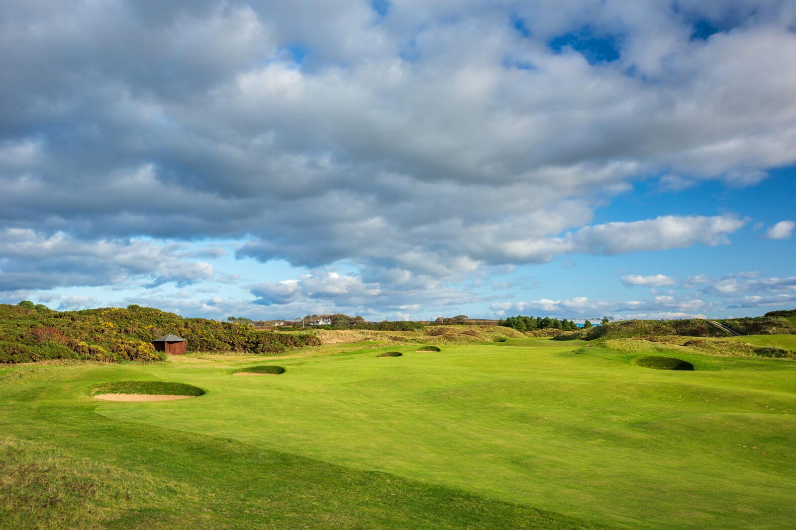 Royal Troon Old Course - Ayrshire, Scotland – Voyages.golf