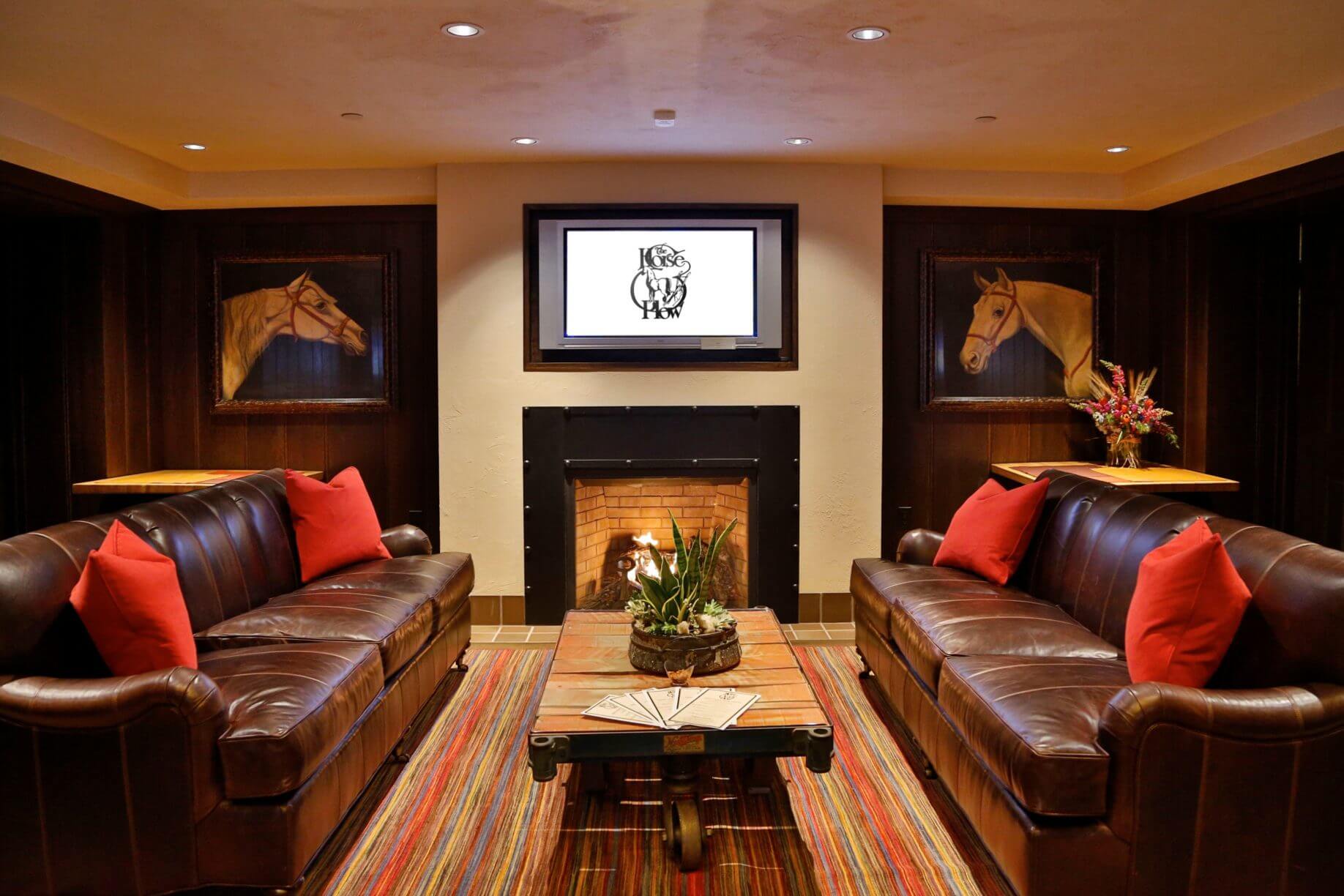 Indoor lounge room at Kohler Resort