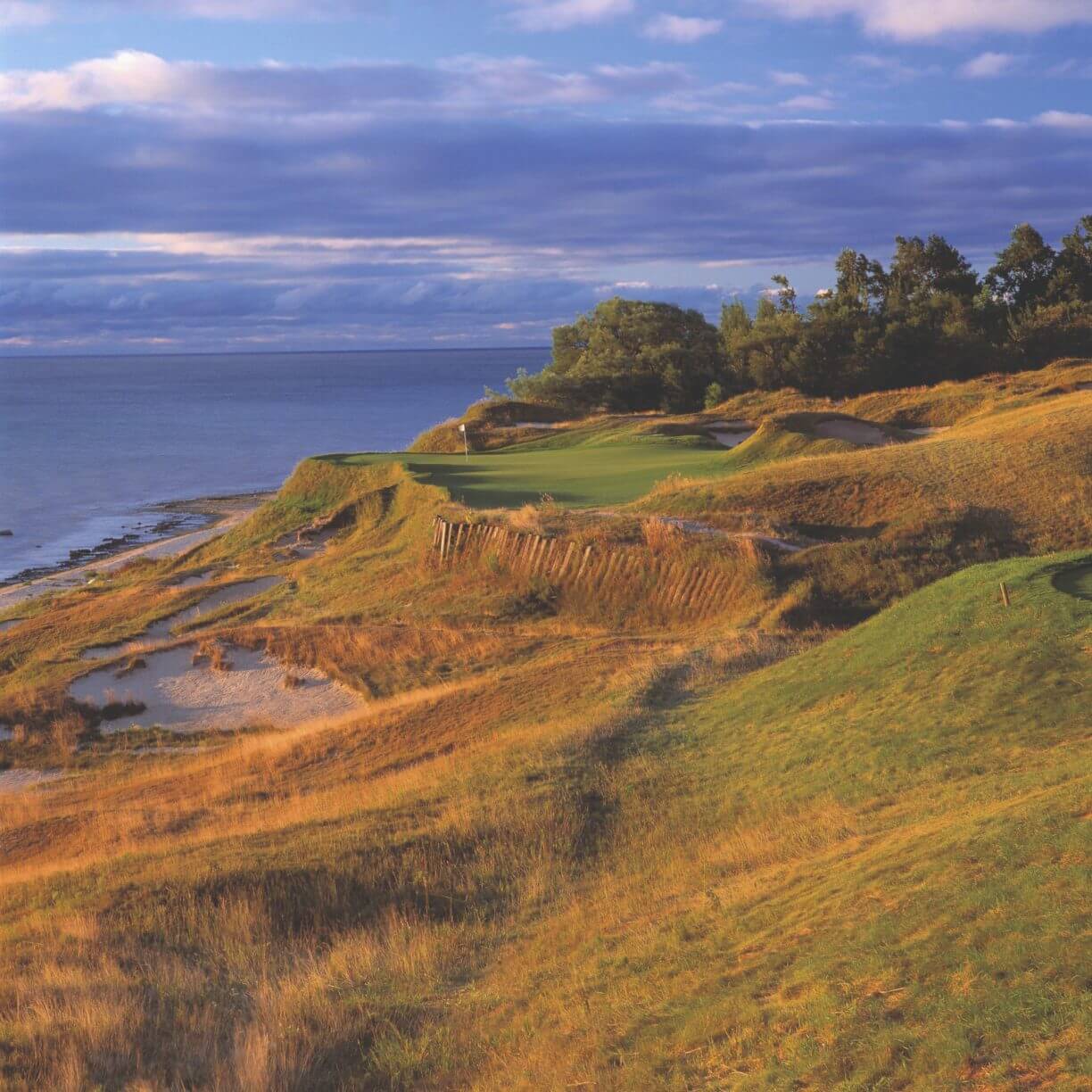 Lakeside raised green at Kohler Resort's Straits Course