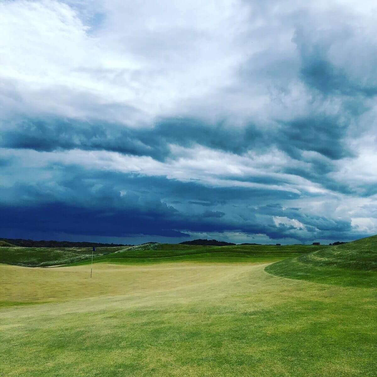 The national golf club tenth green