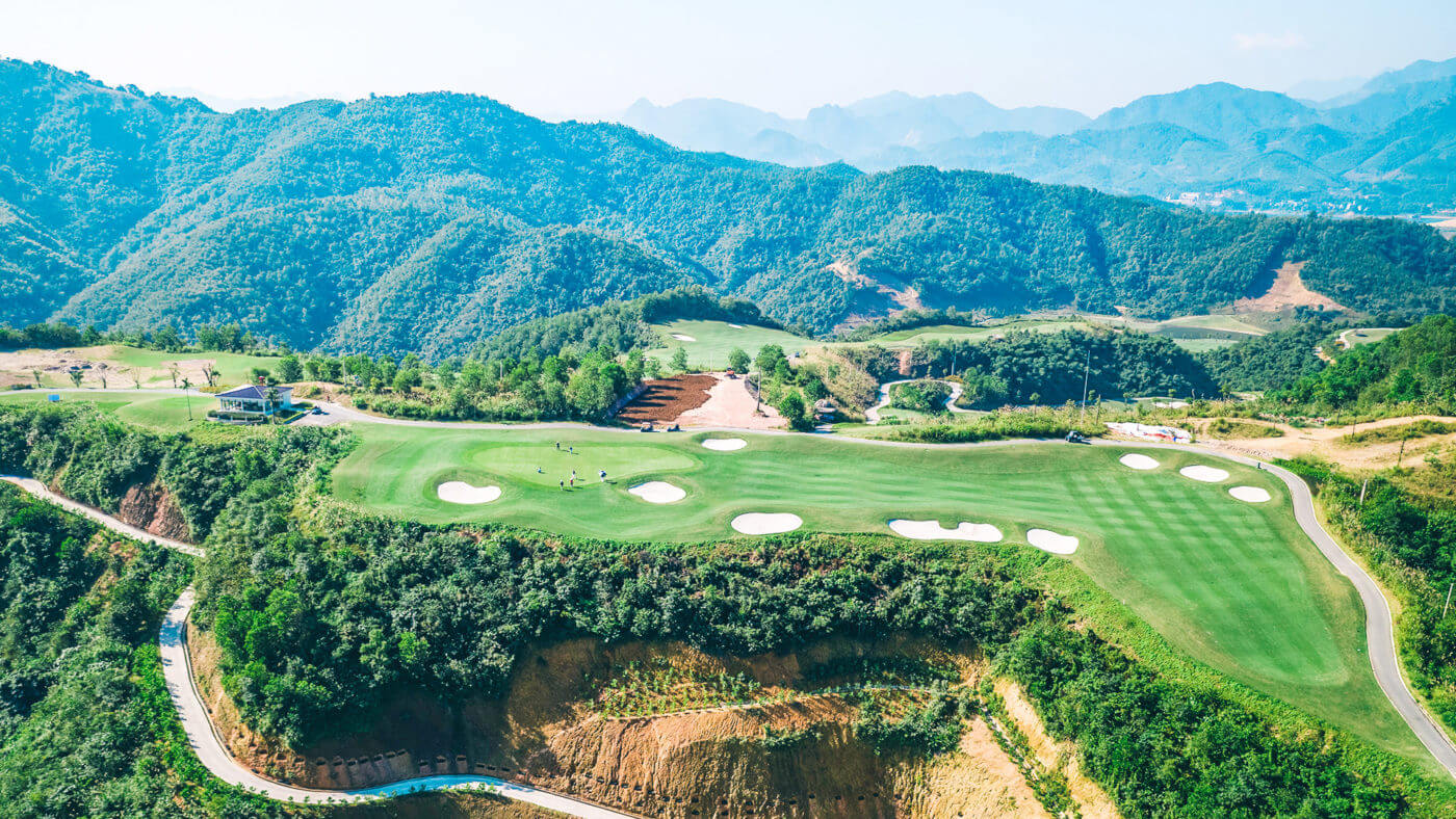 Hilltop Valley golf course fifteenth hole