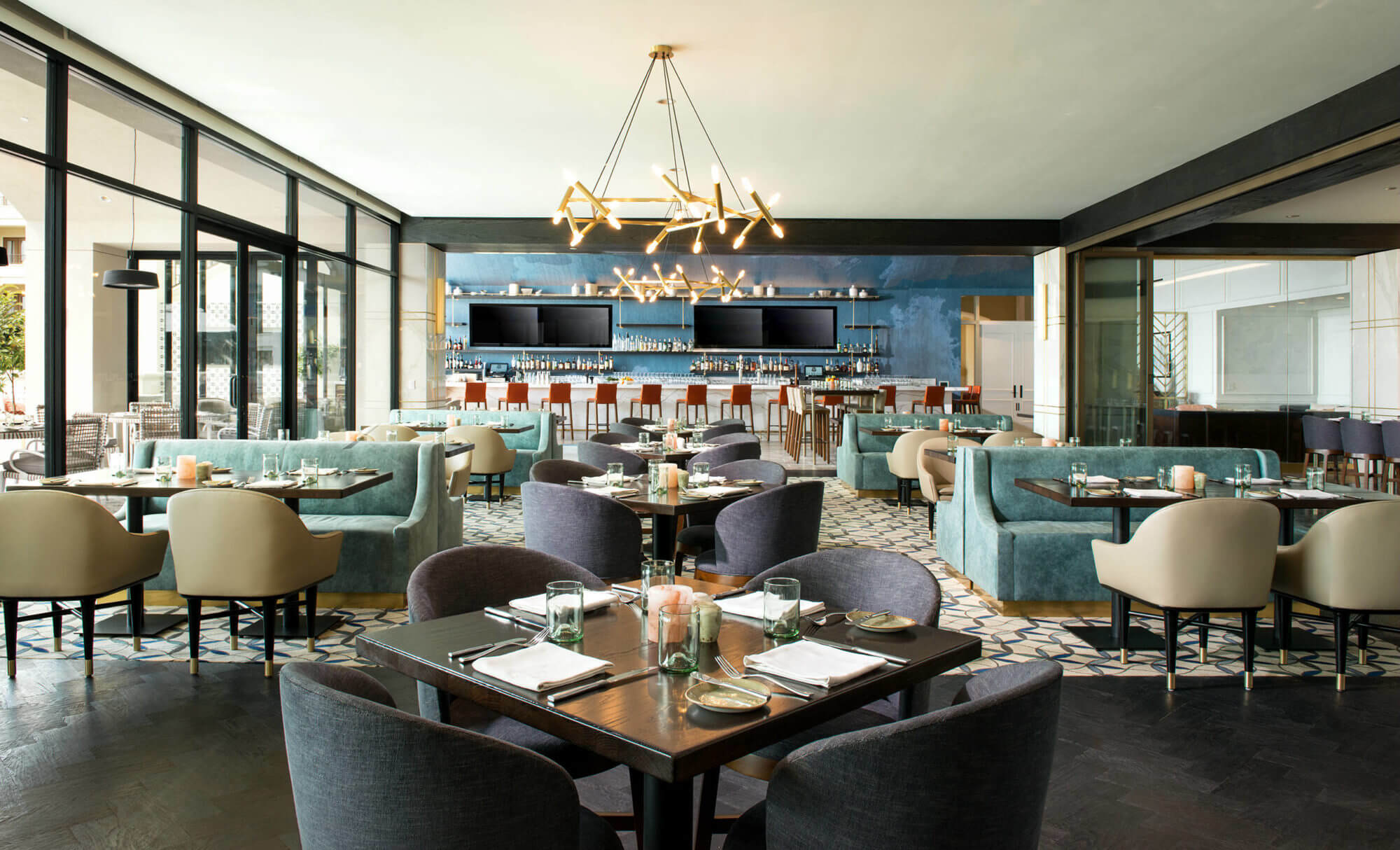 Contemporary dining at 33 degrees north restaurant