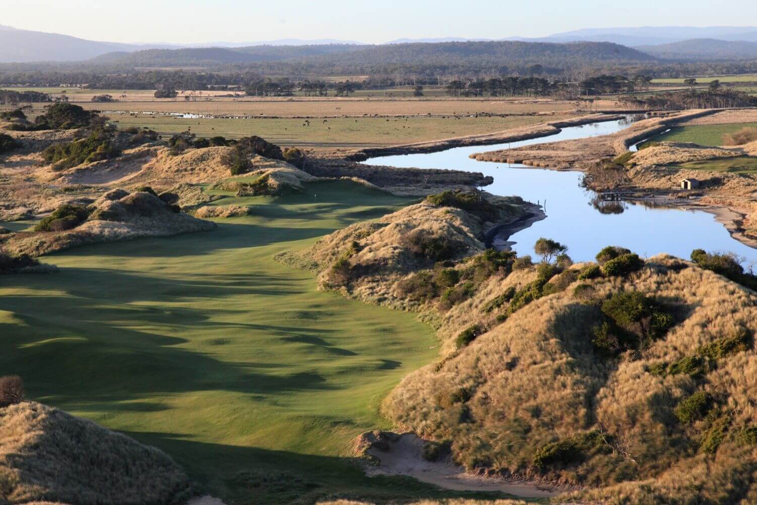 Lost Farm golf course adjacent to Forester River in Tasmania