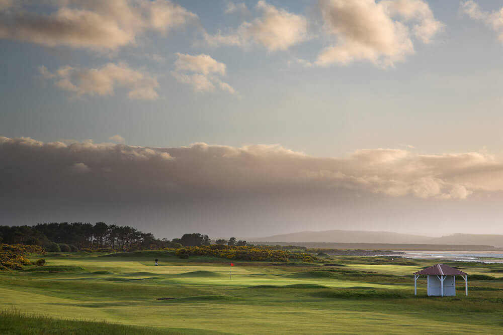 Dusk over the Nairn sisxteenth hole
