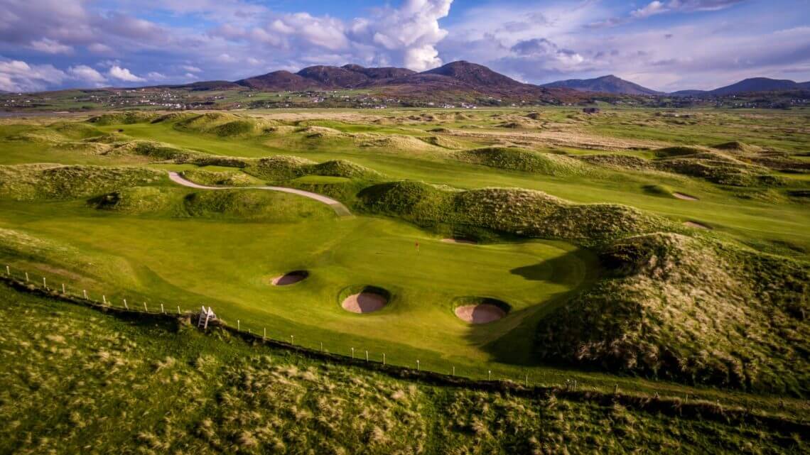 Ballyliffin Golf Club Glashedy Links Co. Donegal, Ireland Voyages