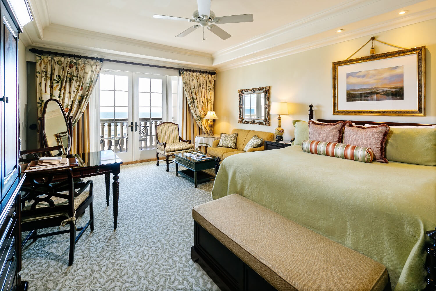 Guestroom interior at Kiawah Island Resort