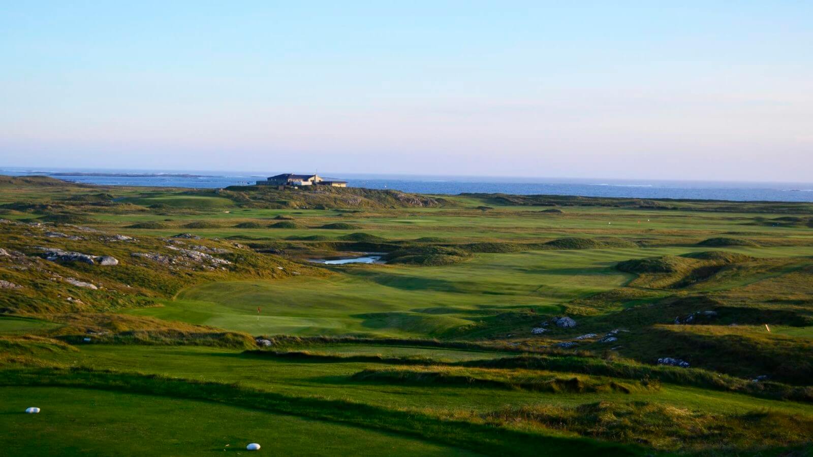 Connemara Golf Club County Galway, Ireland Voyages.golf