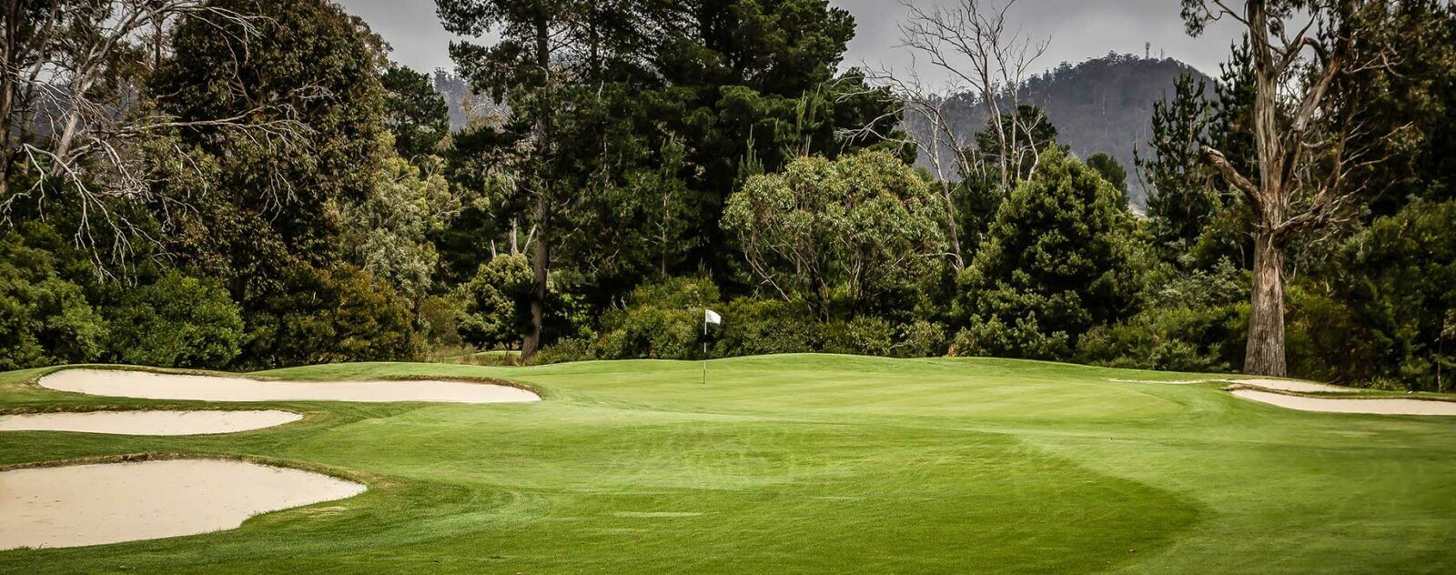 Royal Hobart eighth green