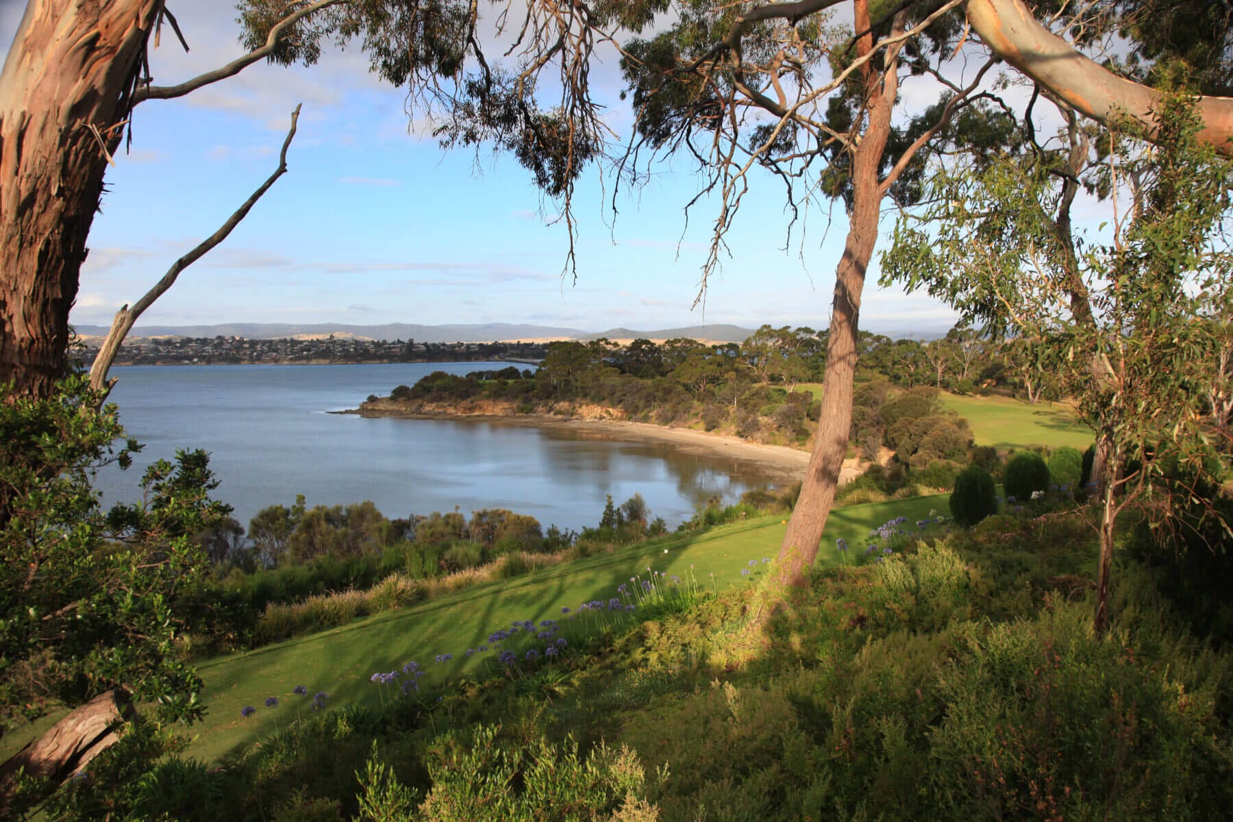 Tasmania Golf Club Hobart, Australia Voyages.golf