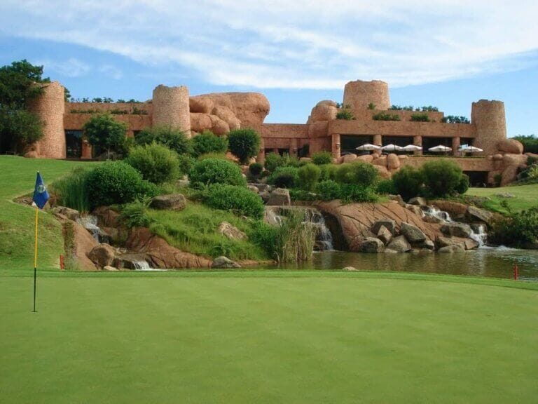 Sun City Golf Resort Voyages.golf