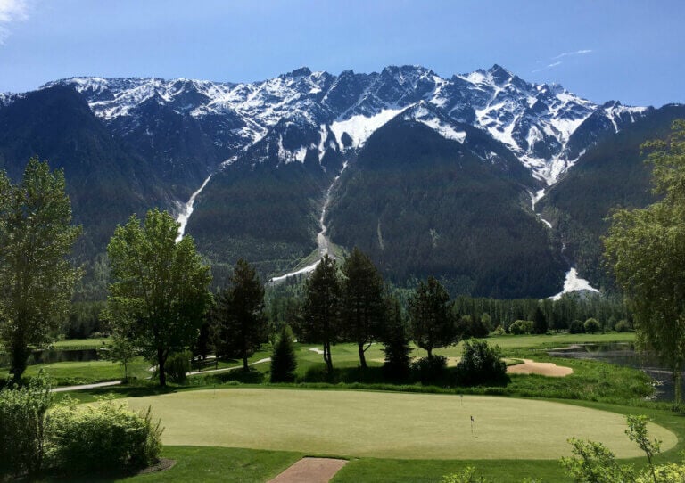 Big Sky Golf Club Pemberton British Columbia Voyages golf Big Sky Golf Club Pemberton British Columbia Voyages golf