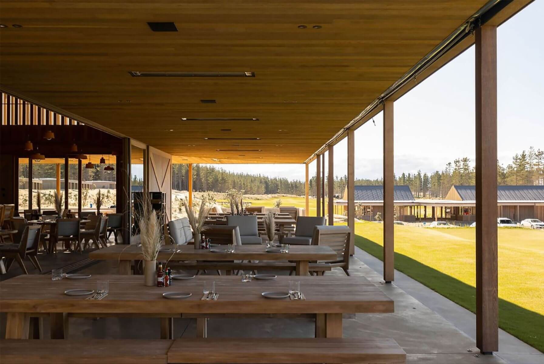 Te Arai Lodge Dining