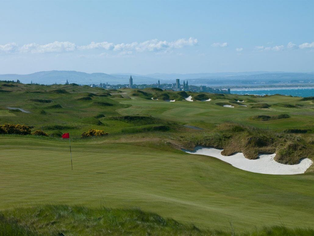 St Andrews Links Castle Course Fife, Scotland Voyages.golf