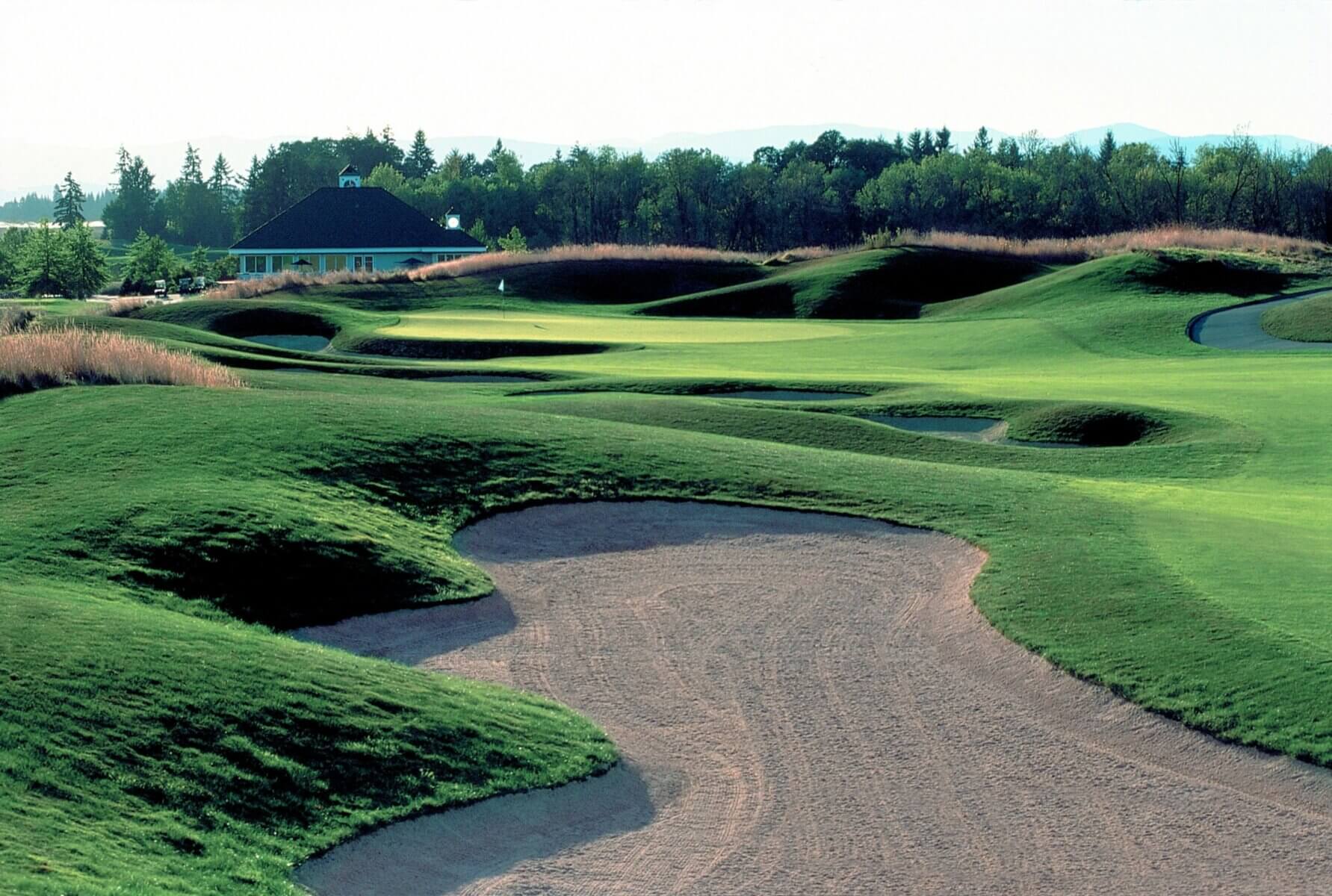 Image of the 18th hole on the Ghost Creek Golf Course, Pumpkin Ridge Ghost Creek Golf Course, Oregon, USA