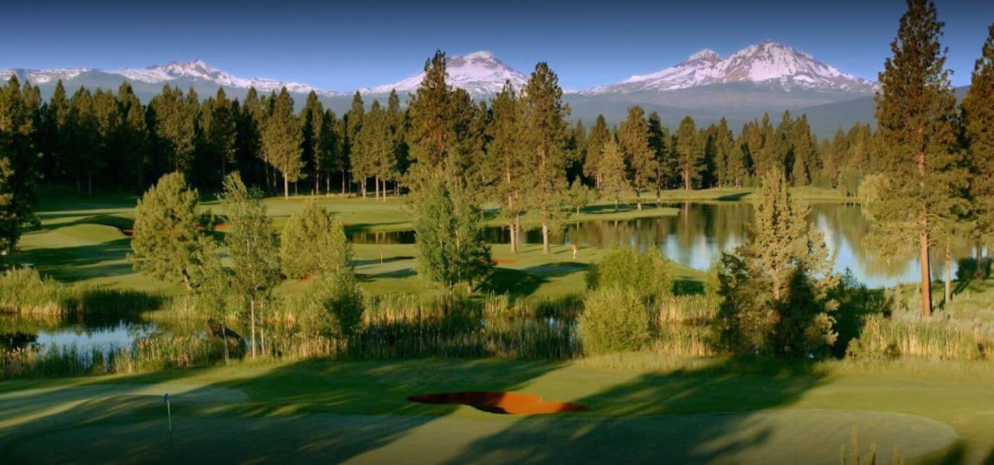 Image depicting the winding doglegs of the Aspen Lakes Golf Course, Sisters, Oregon, USA