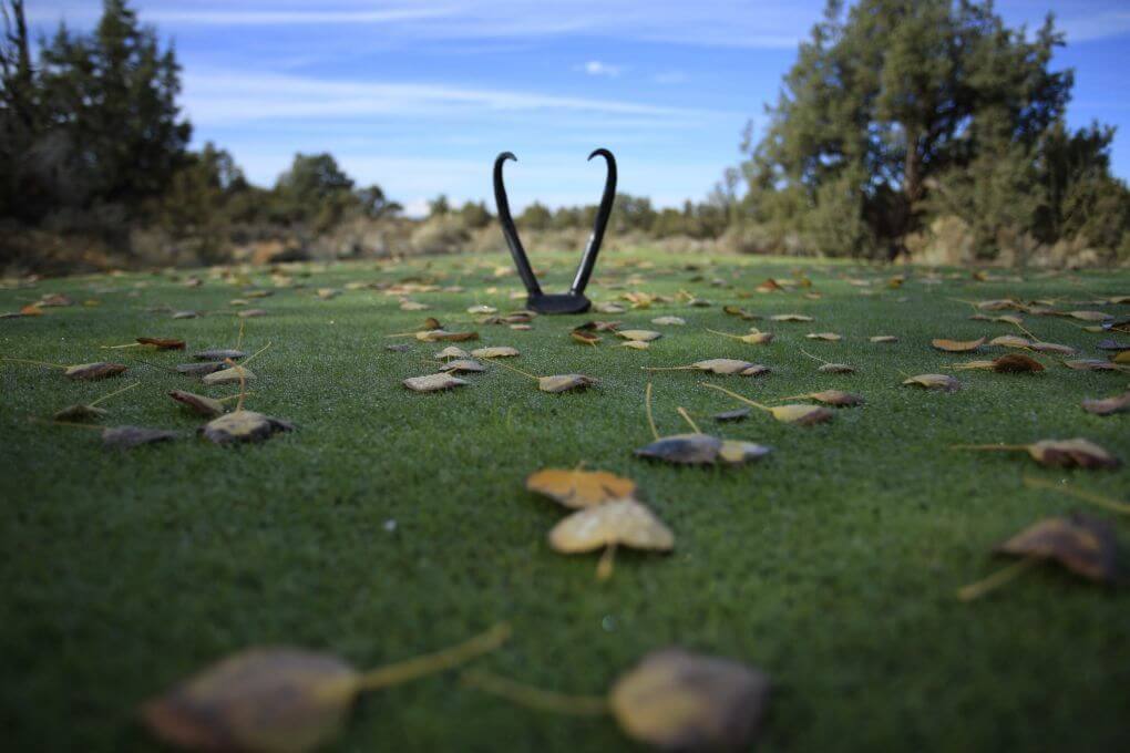 Image of the tee box markers at Pronghorn Resort, Bend, Oregon, USA