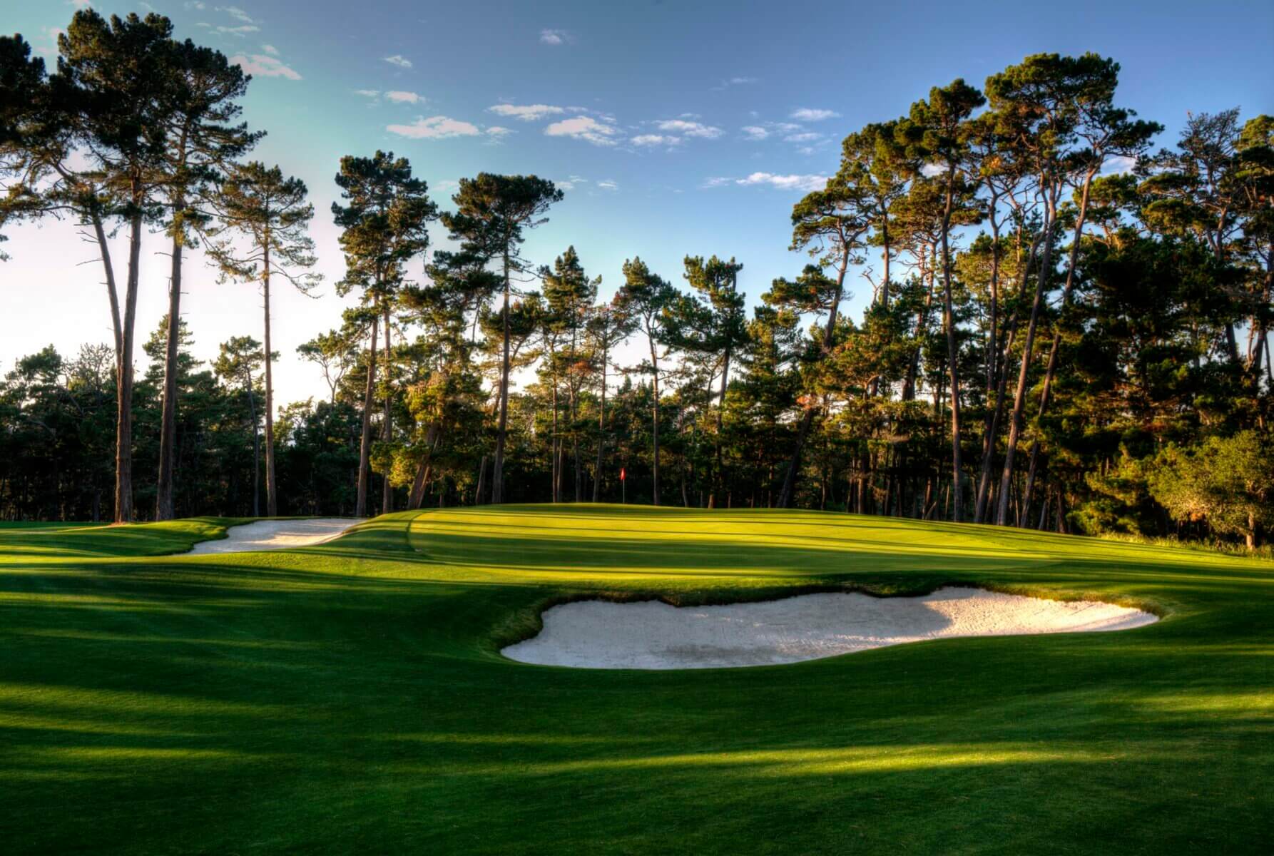Image looking at the 6th green at Poppy Hills Golf Course, Pebble Beach, USA