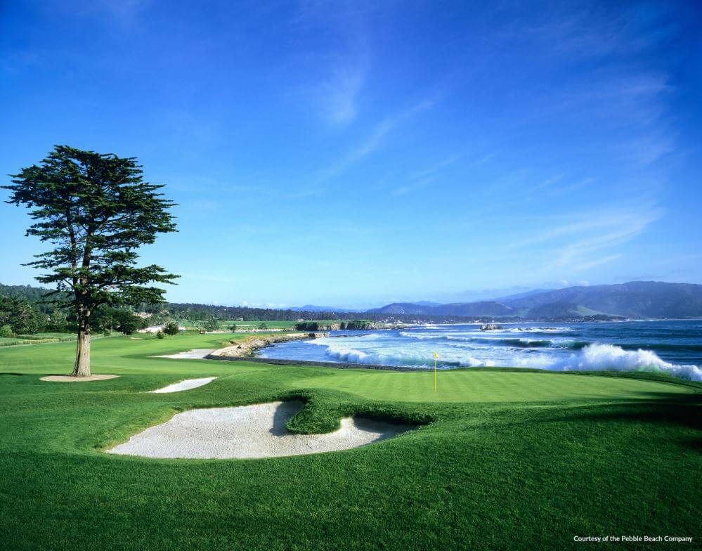 Image of the 18th hole at Pebble Beach Resort, Pebble Beach, California, USA