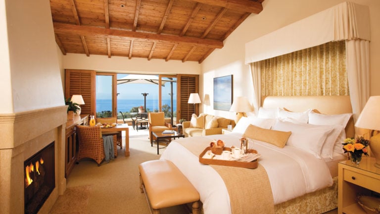 Image of a bungalow with ocean-views at Pelican Hill Resort, Newport, California, USA