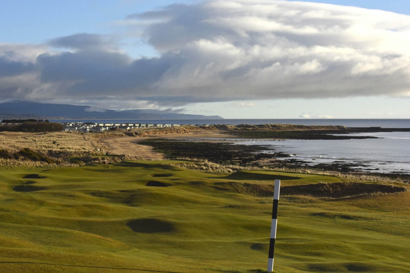 Royal Dornoch Golf Club Scotland Voyages.golf