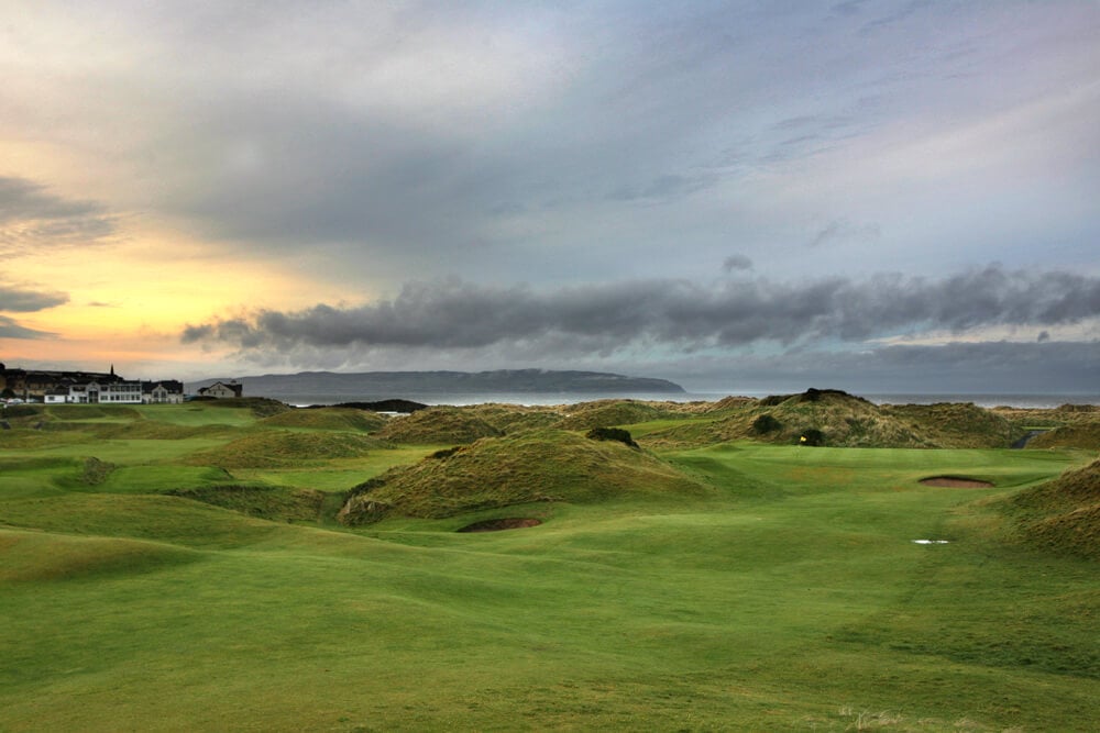 Image depicting the 17th hole at Castlerock Club, Northern Ireland