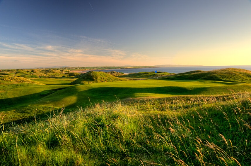 Image displaying the plateaued green on the 2nd hole at Cashen Golf Course at Ballybunion, County Kerry, Ireland