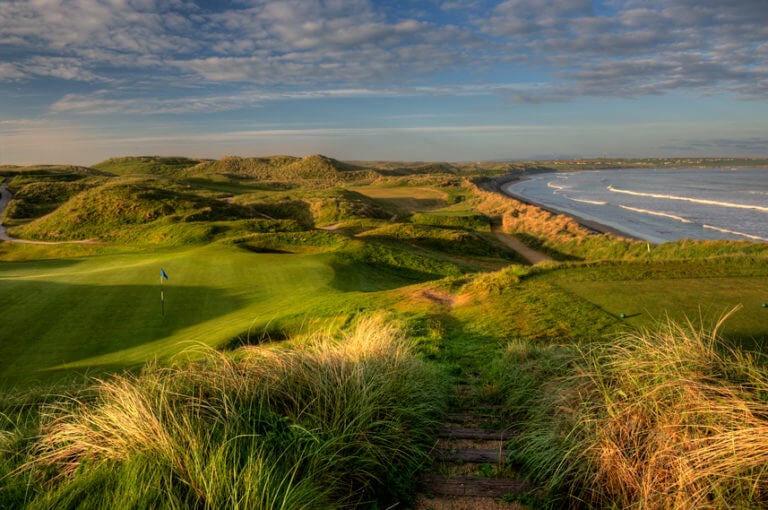 Image depicting the 16th tee overlooking the beach on the Old Golf Course at Ballybunion, County Kerry, Ireland