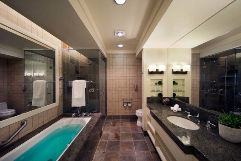 A separate shower and bath awaits guests at Quail Lodge in California
