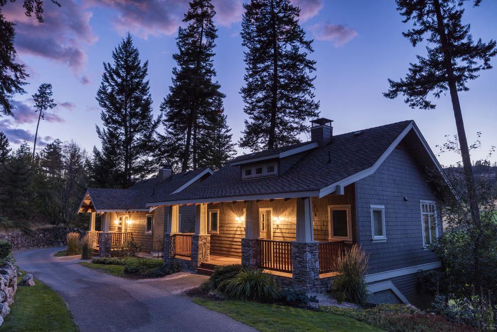Dusk settles over the entrance to cottages at the Predator Ridge Golf Resort