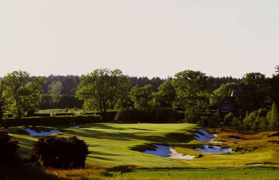 Image of the 16th hole named Melville