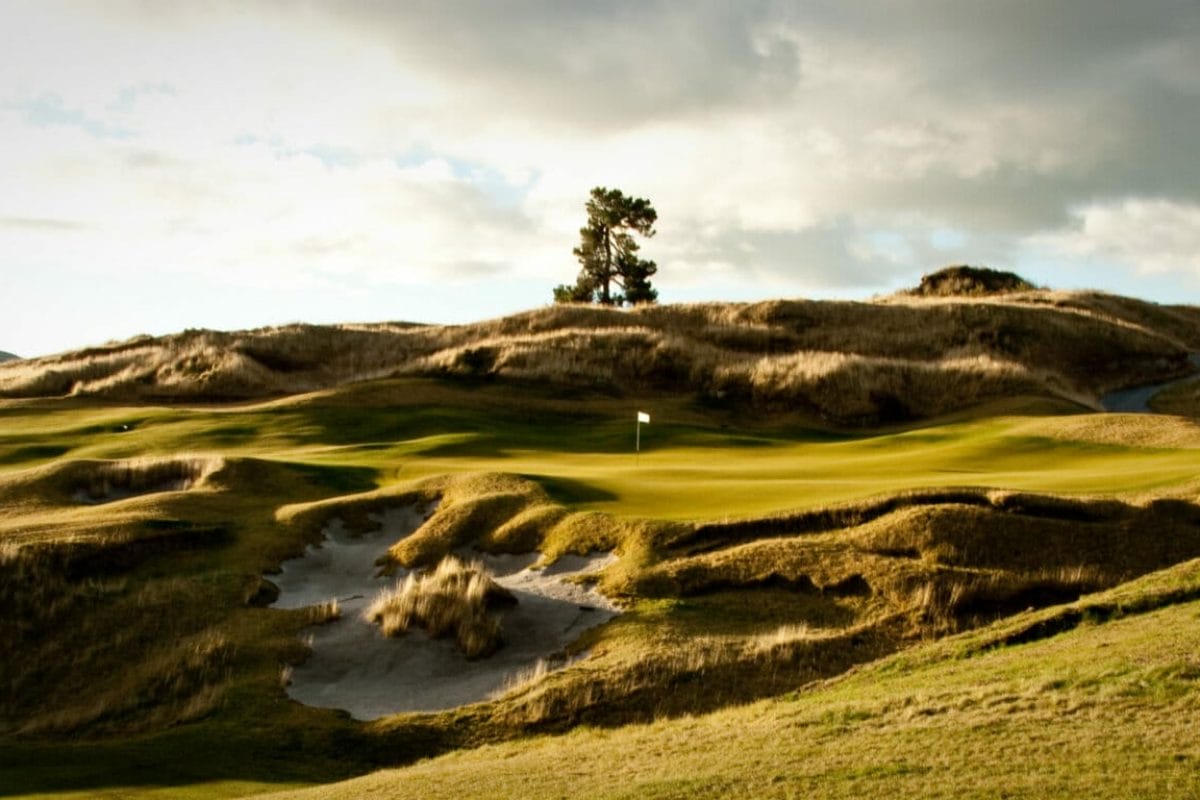 The Kinloch Club Lake Taupo, New Zealand Voyages.golf