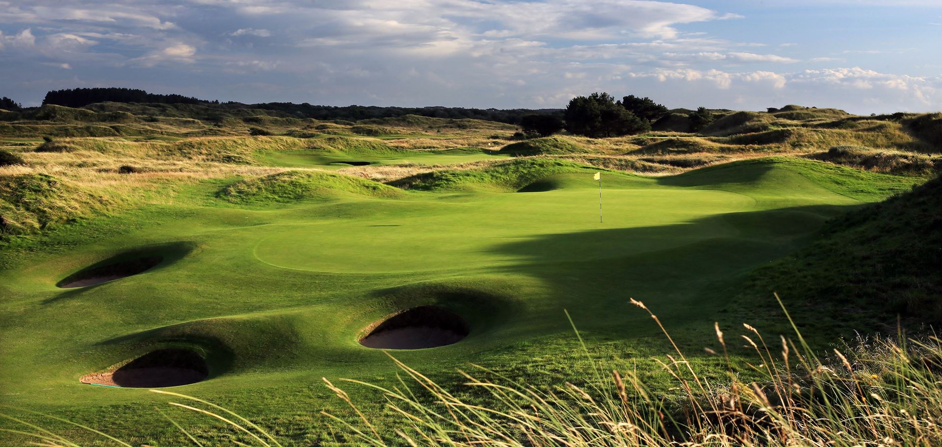 Deep pot bunkers and green runoff areas cause havoc for golfers