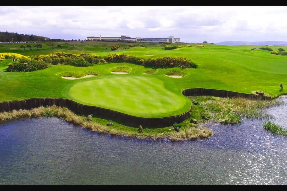 Galway Bay Golf Resort Co. Galway, Ireland Voyages.golf