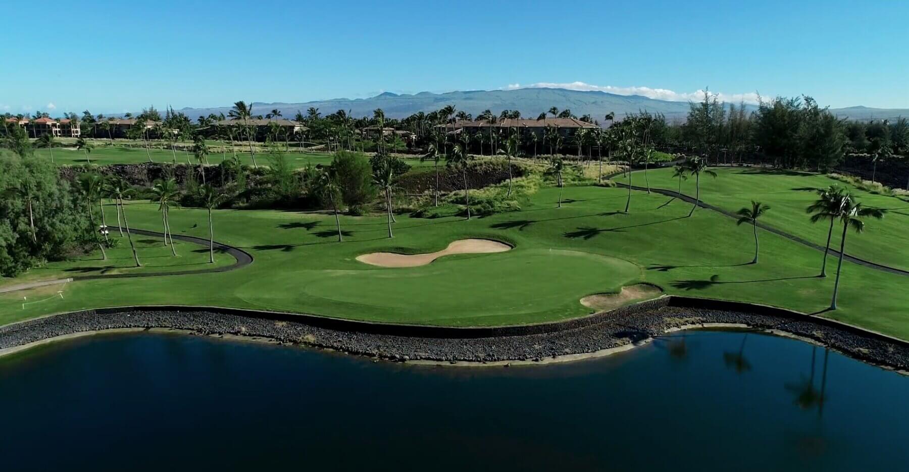 Aerial view of the fifteenth hole on the Beach Course