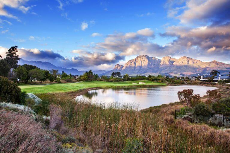 Panoramic view of Pearl Valley golf course and surrounding mountians