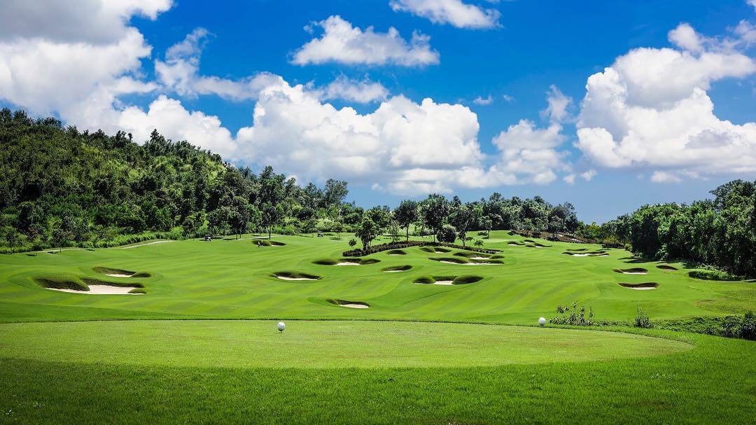 Siam Country Club Old Course, Pattaya Thailand Voyages.golf