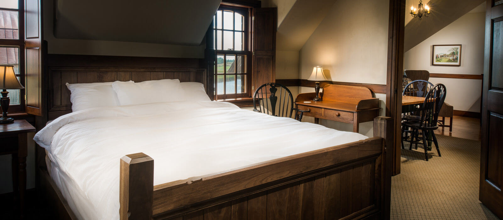 Lodge accommodation at Erin Hills